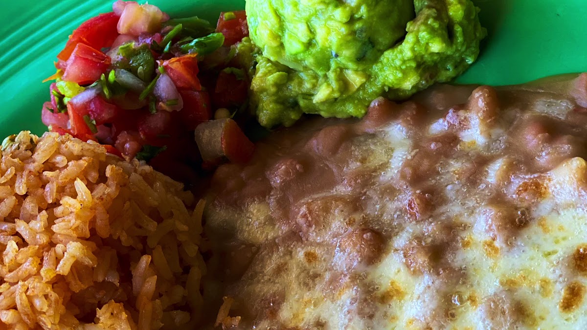 Hacienda On The Lake-2